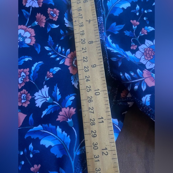 Soulcycle Soul Floral Blue Pants Leggings Size S Gym Run Spin Thick Stretch EUC - Picture 5 of 9